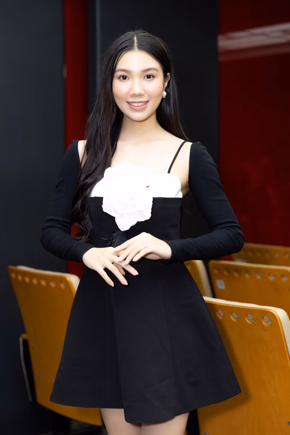chiem nguong nhan sac 25 nguoi dep dau tien cua hoa hau viet nam 2022 hinh 20