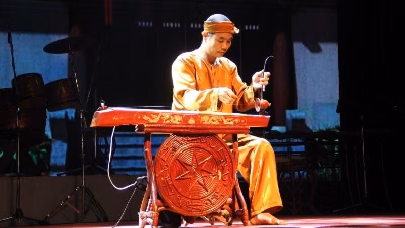 da nang dua chuong trinh nghe thuat hon viet tro lai phuc vu du khach hinh 4