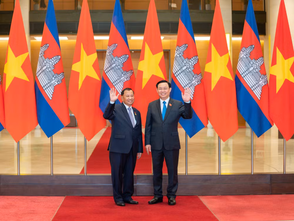 khong ngung cung co quan he huu nghi hop tac truyen thong va ben vung giua viet nam campuchia hinh 2