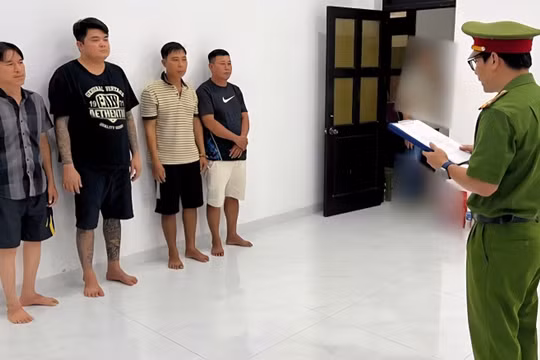 Giao dịch hơn 3,5 tỷ đồng, nhiều đối tượng trong đường dây cá độ bóng đá bị tạm giữ hình sự