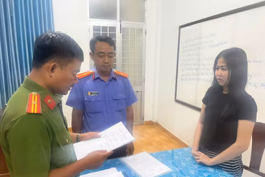 Khởi tố nữ Giám đốc 24 tuổi kinh doanh hàng hiệu giả mạo trị giá gần 1,7 tỷ đồng