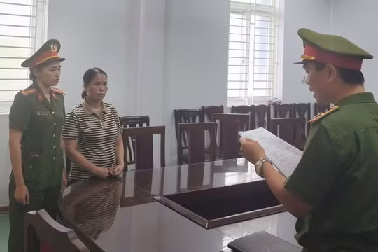 "Bánh vẽ" lấy bia từ nhà máy, người phụ nữ chiếm đoạt hơn 3,6 tỷ đồng