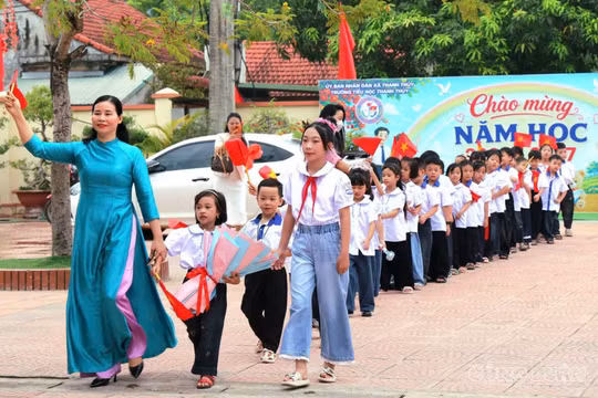 Hơn 1 triệu học sinh Phú Thọ bước vào năm học 2026-2027: Dấu ấn tinh gọn mạng lưới và khát vọng "kết quả thực chất"