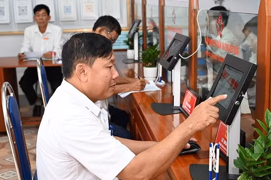 Bộ Khoa học và Công nghệ công bố 8 thủ tục hành chính mới, bãi bỏ 13 thủ tục cũ