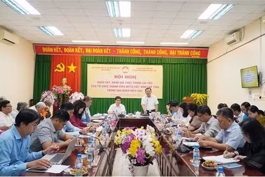 Đổi mới công tác Mặt trận, hướng về cơ sở và thiết thực giải quyết việc dân cần