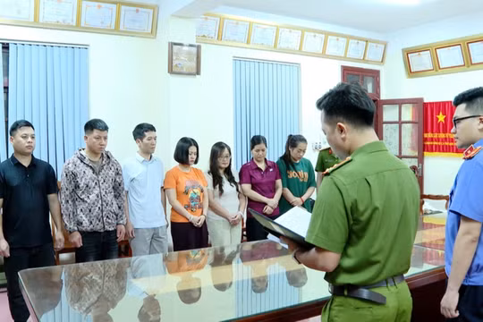 Thủ đoạn hô biến tiền vé vào túi riêng của nhóm nhân viên tại di tích Tam Thanh ở Lạng Sơn