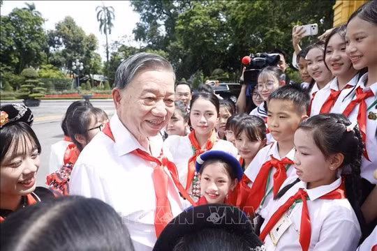 Tổng Bí thư, Chủ tịch nước Tô Lâm gặp mặt 85 đội viên tiêu biểu toàn quốc