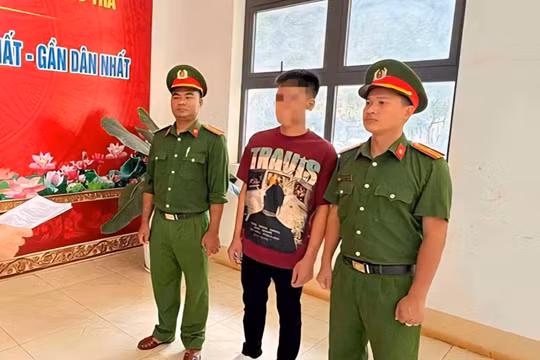 Tin tưởng giao quản lý tiệm cầm đồ, ông chủ ngã ngửa khi bị lừa hơn trăm triệu