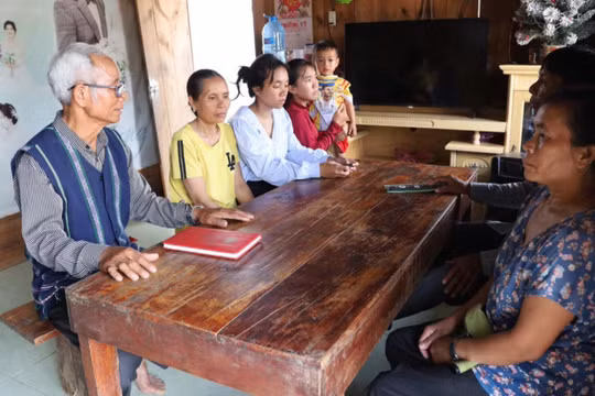 Người có uy tín tại Lâm Đồng: “Điểm tựa” đưa chính sách an sinh xã hội và giảm nghèo vào cuộc sống