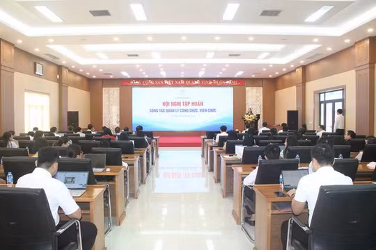 Bộ Khoa học và Công nghệ triển khai các quy định mới về quản lý công chức, viên chức