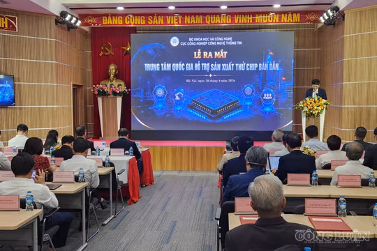 Ra mắt Trung tâm quốc gia hỗ trợ sản xuất thử chíp bán dẫn đầu tiên tại Việt Nam