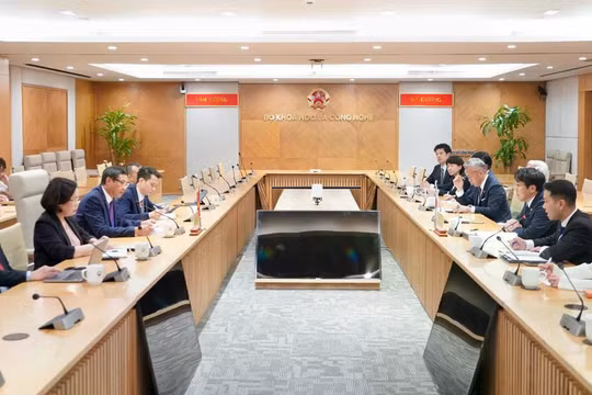 Việt Nam - Nhật Bản thúc đẩy hợp tác trong bán dẫn, AI và công nghệ chiến lược