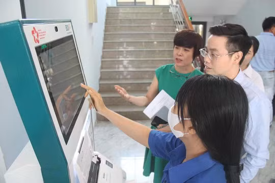 Chuẩn hóa dịch vụ công trực tuyến: Bước tiến chiến lược kiến tạo nền hành chính số phục vụ nhân dân