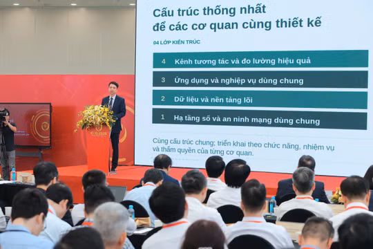 Khi chính quyền học cách giải bài toán số hóa từ những việc nhỏ nhất
