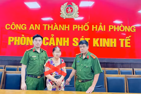 Người đàn bà bị bắt sau 24 năm trốn truy nã, vỏ bọc hoàn hảo sụp đổ ở tuổi xế chiều