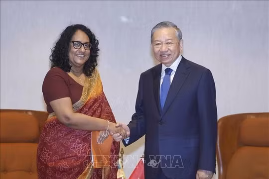 Tổng Bí thư, Chủ tịch nước Tô Lâm hội kiến Thủ tướng Sri Lanka Harini Amarasuriya