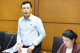 Đại biểu Quốc hội đề xuất kéo dài thời gian thí điểm luật sư công