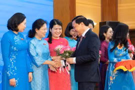Nữ đại biểu Quốc hội phát huy bản lĩnh, chủ động tham gia vào các vấn đề lớn của đất nước