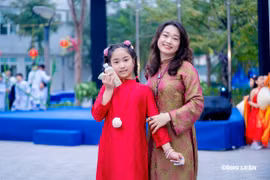 Hà Nội tạm cấp hơn 35 tỷ đồng chi thưởng cho giáo viên 121 trường