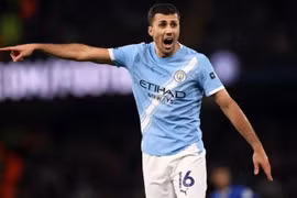 Rodri tỏa sáng ngày tái xuất, Man City vẫn bị Chelsea cầm chân tại Etihad