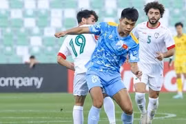 HLV Kim Sang Sik chốt danh sách U23 Việt Nam dự U23 châu Á 2026: Loại thần đồng Lê Phát