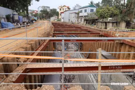 Cận cảnh tuyến bổ cập nước cho sông Tô Lịch, 'giải cứu' loạt điểm ngập phía Bắc Hà Nội