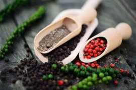 Giá tiêu hôm nay 28/12: Tăng đồng loạt lên 151.000 đồng/kg