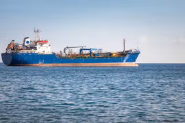 Thêm nhiều tàu được phép qua eo biển Hormuz