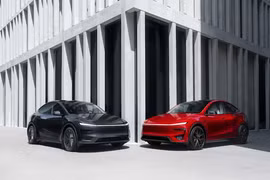 Tesla tồn kho kỷ lục 50.000 xe điện chưa bán được