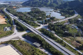 Hà Nội: Tổ chức giao thông nút giao Quốc lộ 2 ra cao tốc Nội Bài - Lào Cai