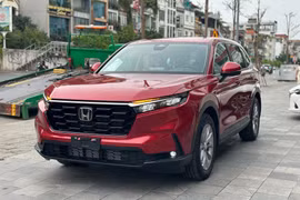 Honda CR-V máy xăng sắp có bản nâng cấp, giá bán tăng nhẹ