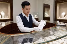 Giá bạc hôm nay 29/3: Bạc trong nước tăng theo đà thế giới