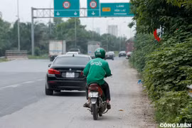 Hà Nội: Xử lý nghiêm xe máy đi vào đường cao tốc Đại lộ Thăng Long