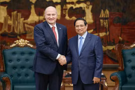 Việt Nam - Nga: Tăng cường hợp tác, chuyển giao công nghệ sản xuất phương tiện cảnh báo, cứu hộ cứu nạn