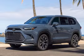 Hơn nửa triệu xe Toyota Highlander bị triệu hồi do lỗi ghế ngồi nguy hiểm