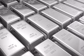 Giá bạc thế giới tăng 6%, chạm gần ngưỡng 100 USD trước căng thẳng Mỹ Iran