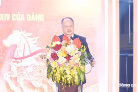Khai mạc triển lãm các sản phẩm, mẫu thiết kế hàng thủ công mỹ nghệ