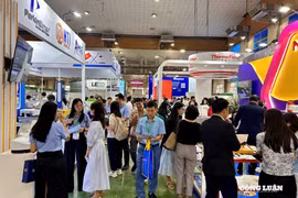 Khai mạc triển lãm Quốc tế Analytica Hanoi 2026