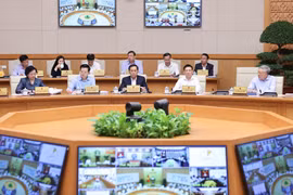 Biến khó khăn, thách thức thành cơ hội tái cơ cấu nền kinh tế, nâng cao năng lực cạnh tranh