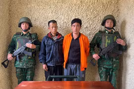 Đưa đón người nhập cảnh trái phép, 2 đối tượng ở Điện Biên bị khởi tố