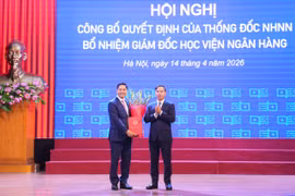 Thống đốc Ngân hàng Nhà nước Việt Nam trao Quyết định bổ nhiệm Giám đốc Học viện Ngân hàng