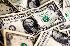 Đồng USD tăng vọt sau chiến sự Iran nhưng đà đi lên có thể không kéo dài