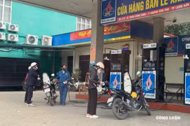 Giữ 'nhịp' nguồn cung, hạ 'nhiệt' tâm lý: Cách Lạng Sơn tháo gỡ bài toán xăng dầu