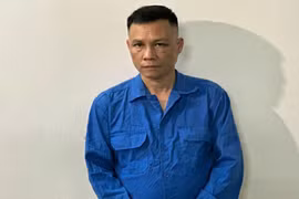 Mâu thuẫn tình cảm, gã đàn ông đâm bạn gái trọng thương