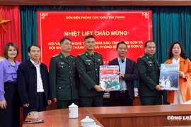 Người làm báo Hải Phòng với hành trình mùa xuân biên cương