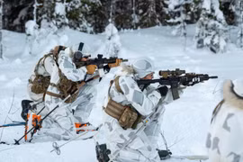 Bắc Cực - một thử thách khắc nghiệt cho chiến tranh công nghệ cao
