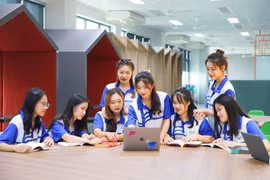IELTS 5.5 bị hạ còn 8 điểm, Đại học Quốc gia Hà Nội nâng ngưỡng điểm 10 lên 7.5