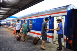 Không giảm giá vé tàu theo quy định, doanh nghiệp bị phạt tới 10 triệu đồng