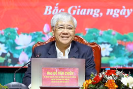 Phó Chủ tịch Thường trực Quốc hội Đỗ Văn Chiến tiếp xúc cử tri tại Bắc Ninh