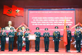 Bộ đội Biên phòng Lào Cai đón nhận Huân chương Chiến công hạng Nhì